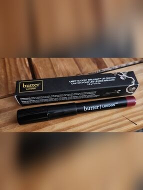 NIB Butter LONDON Lippy Bloody Brilliant Lip Crayon - Ruby Murray
